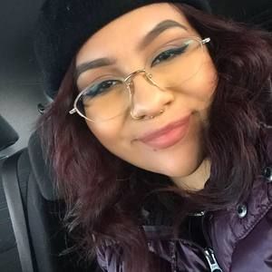 Meet your Posher, Jewel